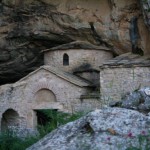 La misteriosa cueva Davelis